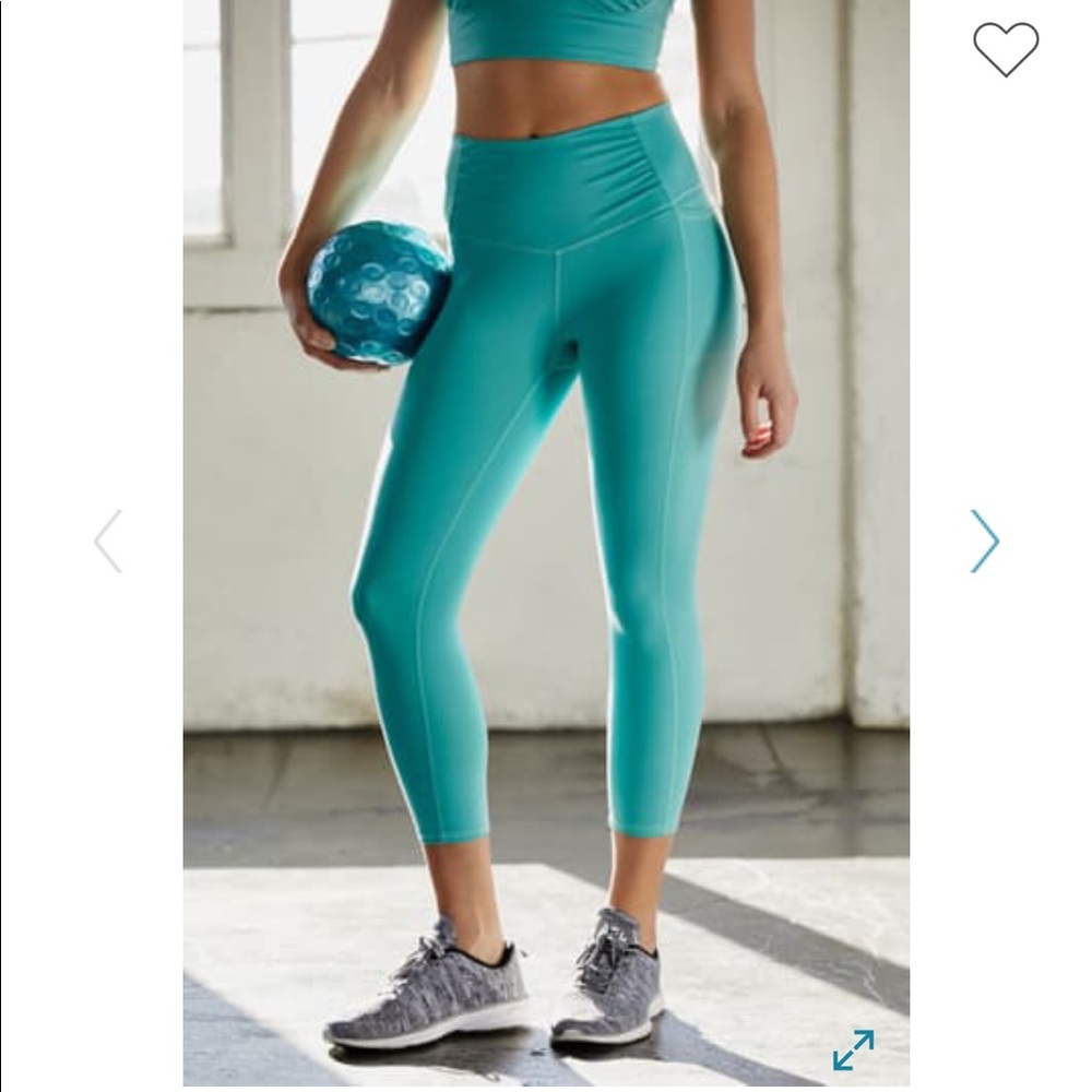 Free People FP Movement
Breathe Easy Leggings
